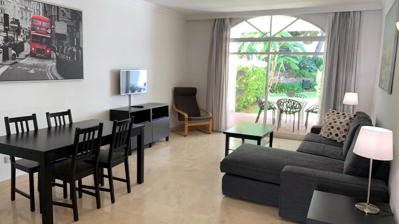 Aloha Gardens By Vacation Care Lägenhet Marbella Exteriör bild