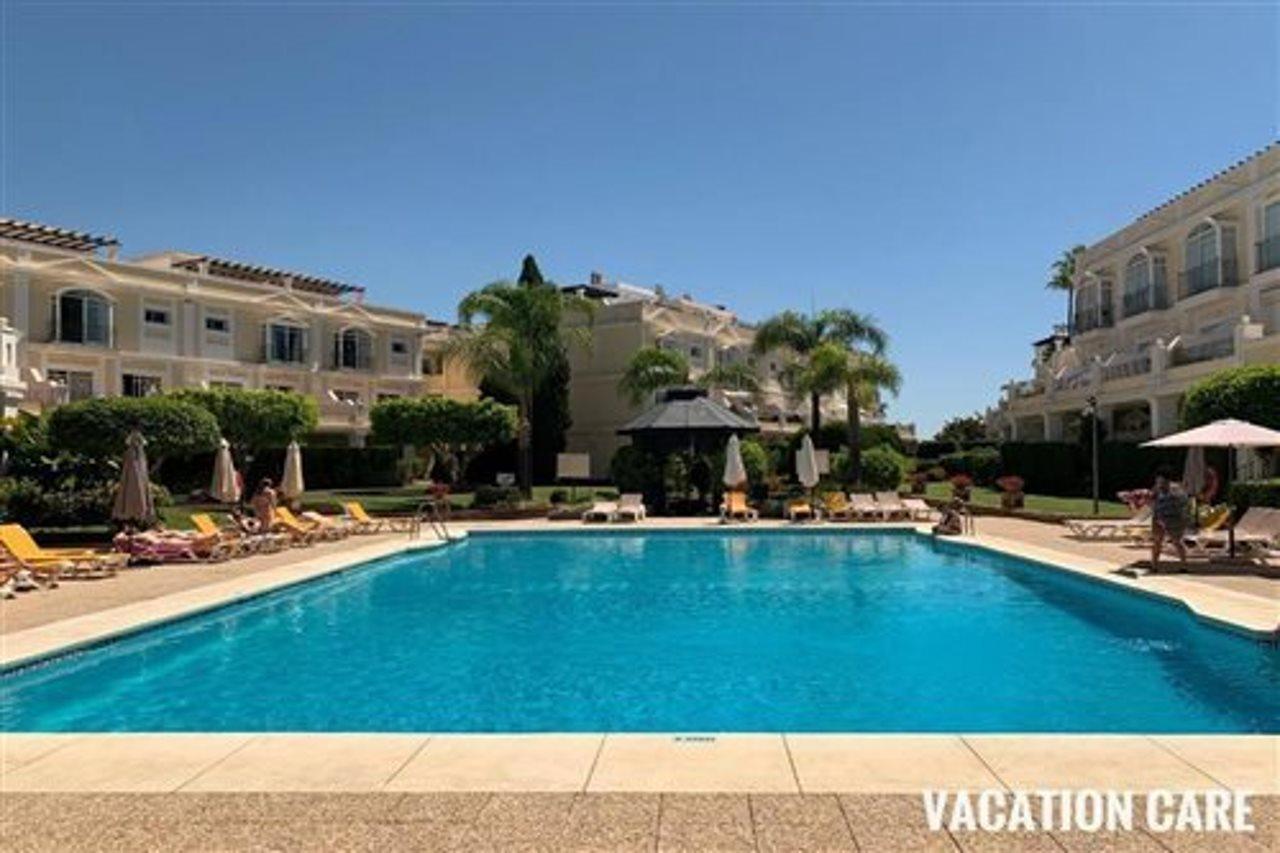 Aloha Gardens By Vacation Care Lägenhet Marbella Exteriör bild